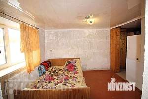 Дом 46м², 2-этажный, участок 11 сот.  