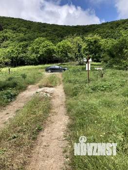 Дом 100м&sup2;, 2-этажный, участок 7 сот.  