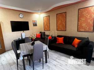 Дом 138м&sup2;, 2-этажный, участок 3 сот.  