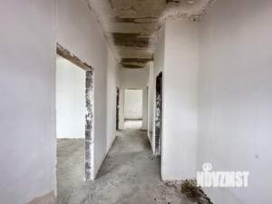 Дом 273м&sup2;, 2-этажный, участок 4 сот.  