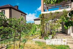 Дом 280м², 2-этажный, участок 8 сот.  