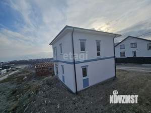 Дом 130м&sup2;, 2-этажный, участок 4 сот.  