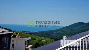 Дом 180м&sup2;, 3-этажный, участок 3 сот.  