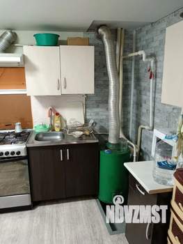 Дом 63м&sup2;, 2-этажный, участок 3 сот.  