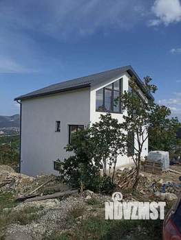 Дом 180м&sup2;, 3-этажный, участок 3 сот.  