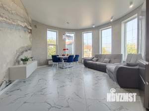 Дом 137м&sup2;, 1-этажный, участок 6 сот.  