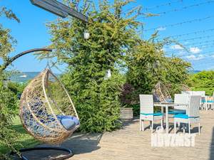 Дом 272м&sup2;, 2-этажный, участок 10 сот.  