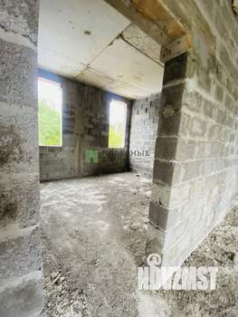 Дом 400м², 3-этажный, участок 6 сот.  