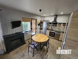 Дом 90м&sup2;, 2-этажный, участок 2 сот.  