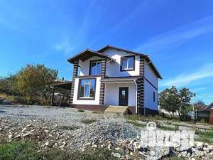 Дом 152м&sup2;, 2-этажный, участок 5 сот.  