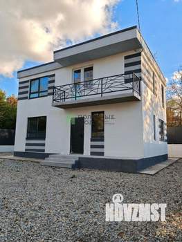 Дом 127м&sup2;, 2-этажный, участок 3 сот.  