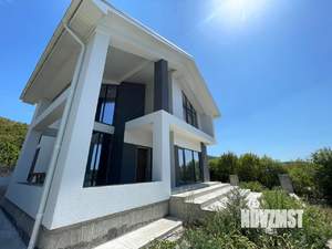 Дом 261м², 2-этажный, участок 7 сот.  