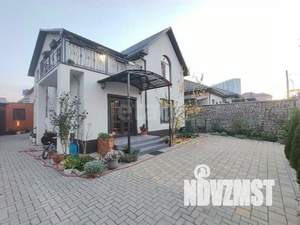 Дом 173м&sup2;, 2-этажный, участок 4 сот.  