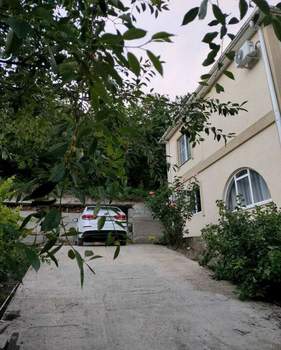 Дом 200м&sup2;, 2-этажный, участок 6 сот.  