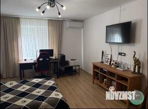 Дом 80м², 2-этажный, участок 3 сот.  