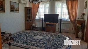 Коттедж 270м², 3-этажный, участок 2 сот.  