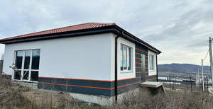 Дом 100м&sup2;, 1-этажный, участок 5 сот.  