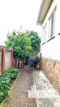 Дом 487м&sup2;, 2-этажный, участок 10 сот.  