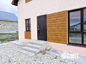 Дом 110м&sup2;, 2-этажный, участок 4 сот.  