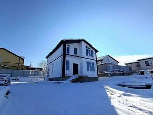 Дом 136м&sup2;, 2-этажный, участок 4 сот.  