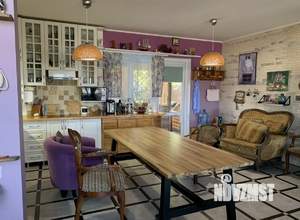 Дом 130м&sup2;, 2-этажный, участок 5 сот.  