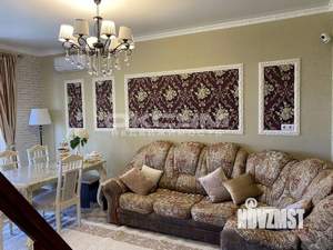 Дом 100м&sup2;, 2-этажный, участок 4 сот.  