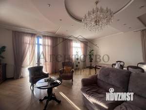 Дом 250м², 2-этажный, участок 5 сот.  