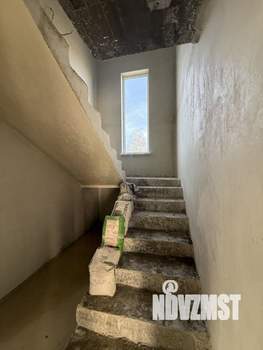 Дом 166м&sup2;, 2-этажный, участок 4 сот.  