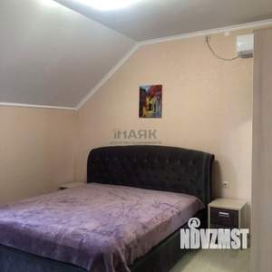 Дом 123м&sup2;, 2-этажный, участок 7 сот.  