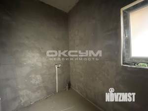 Дом 100м&sup2;, 1-этажный, участок 6 сот.  