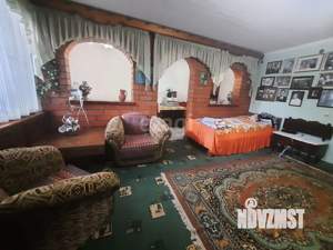 Дом 131м&sup2;, 2-этажный, участок 10 сот.  