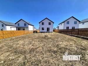 Дом 110м&sup2;, 2-этажный, участок 5 сот.  