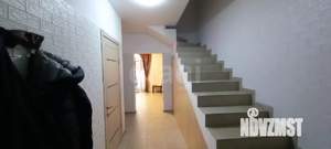 Дом 90м&sup2;, 2-этажный, участок 3 сот.  