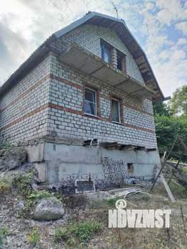 Дом 70м&sup2;, 2-этажный, участок 7 сот.  