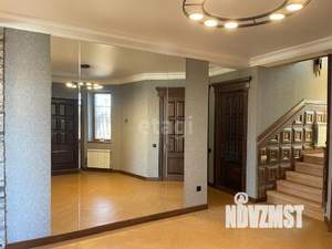 Дом 173м&sup2;, 2-этажный, участок 8 сот.  