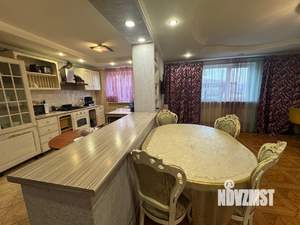 Дом 145м², 2-этажный, участок 6 сот.  