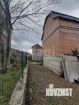 Дом 142м&sup2;, 2-этажный, участок 7 сот.  