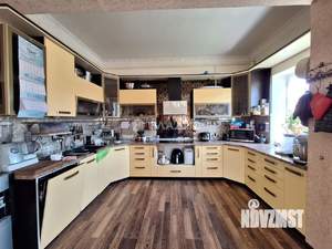 Дом 371м², 2-этажный, участок 10 сот.  