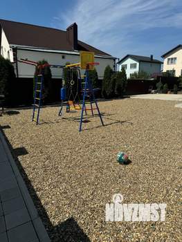 Дом 281м², 3-этажный, участок 8 сот.  