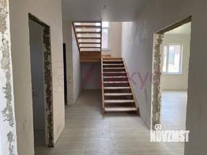 Дом 160м², 2-этажный, участок 6 сот.  