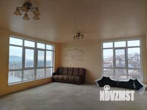 Дом 145м&sup2;, 2-этажный, участок 3 сот.  