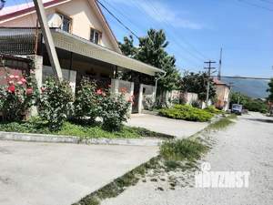 Дом 290м&sup2;, 2-этажный, участок 7 сот.  