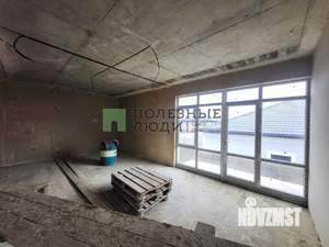 Дом 180м&sup2;, 3-этажный, участок 3 сот.  