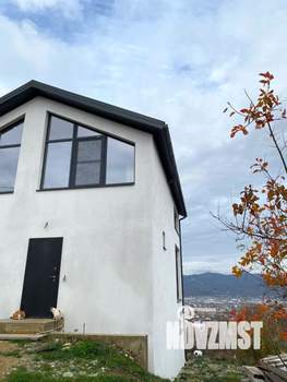 Дом 179м&sup2;, 2-этажный, участок 3 сот.  