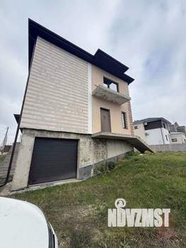 Дом 328м², 3-этажный, участок 8 сот.  