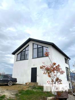 Дом 179м², 2-этажный, участок 3 сот.  