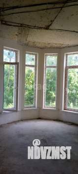 Дом 140м&sup2;, 2-этажный, участок 4 сот.  