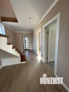 Коттедж 160м&sup2;, 2-этажный, участок 4 сот.  