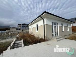 Дом 104м², 1-этажный, участок 4 сот.  