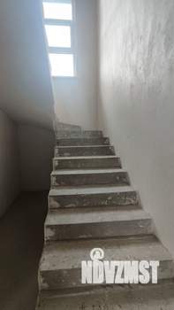 Дом 150м&sup2;, 2-этажный, участок 4 сот.  